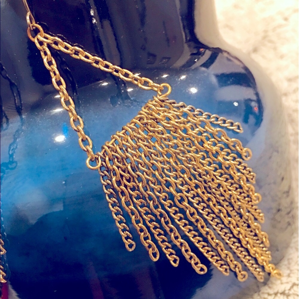 Chain drop earrings